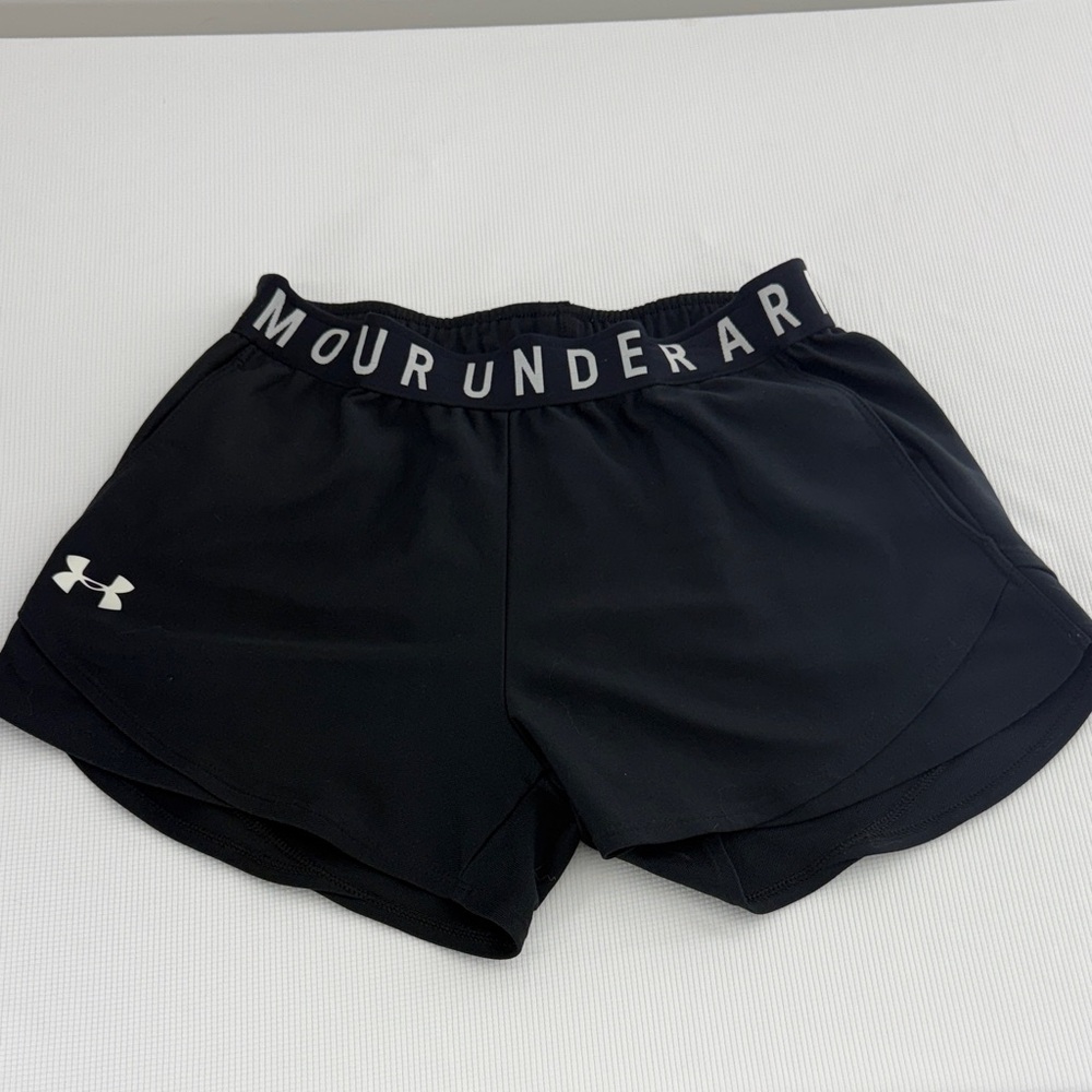 Under Armour Women's Athletic Black Shorts Size XS